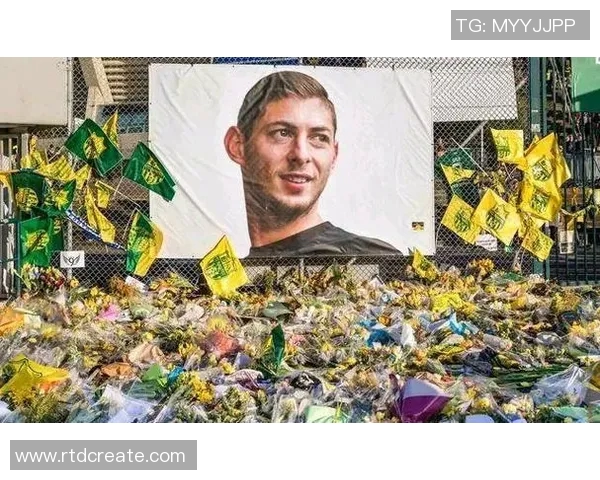 外国飞机失事导致足球明星不幸遇难引发全球哀悼与关注 外国飞机失事导致足球明星不幸遇难引发全球哀悼与关注