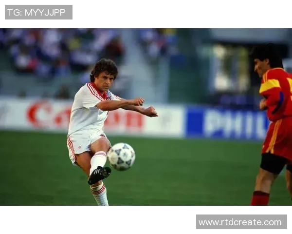 探索那些鲜为人知的足球明星名字背后的故事与传奇