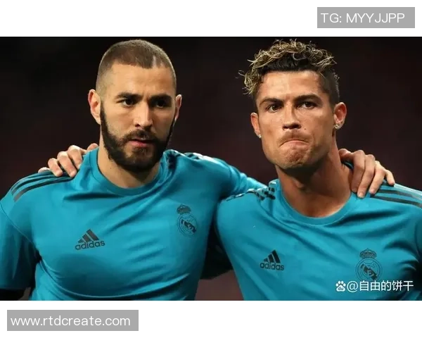 足球明星与道德经的智慧碰撞探讨人生与竞技的真谛